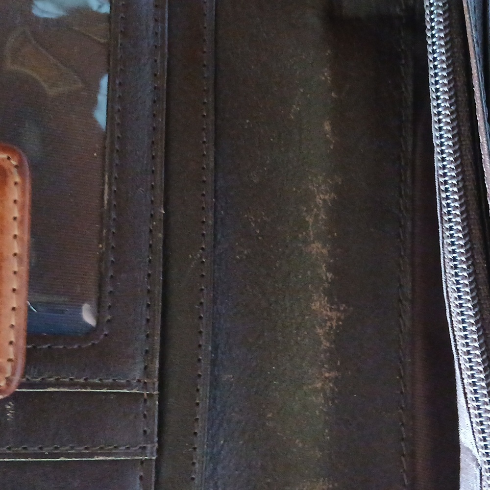 Ralph Lauren Leather Wallet - Picture 5 of 5